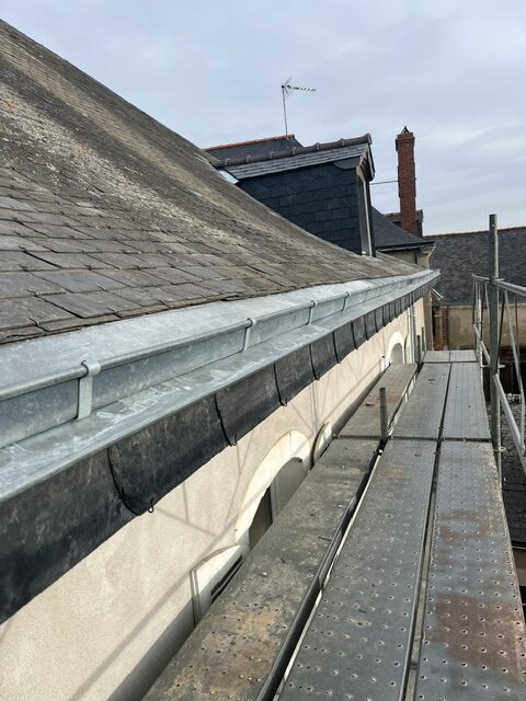 Détail zinguerie et gouttière